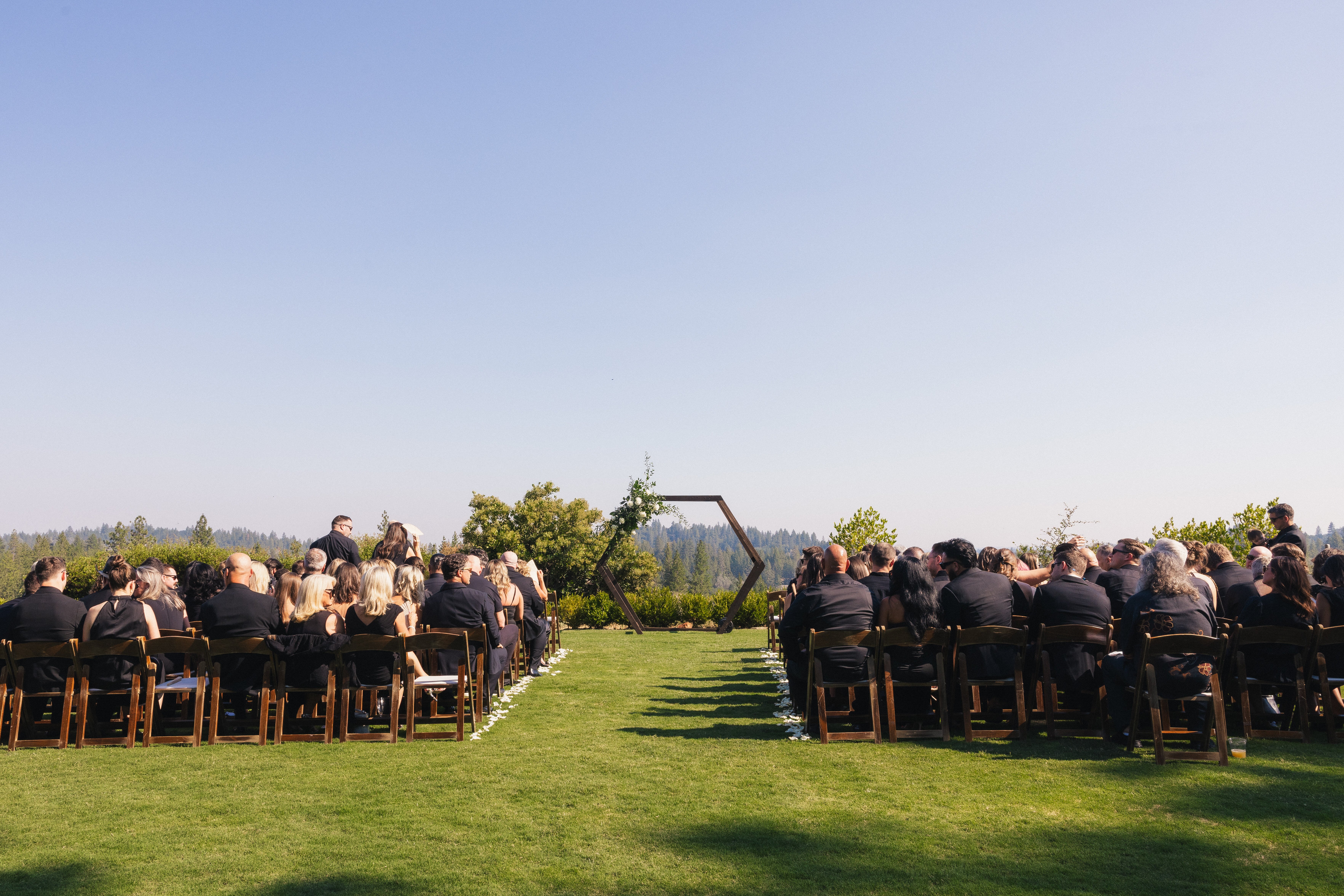 How to Build a Photo & Video-Friendly Ceremony