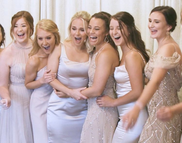 How Many People Should I Have In My Wedding Party?